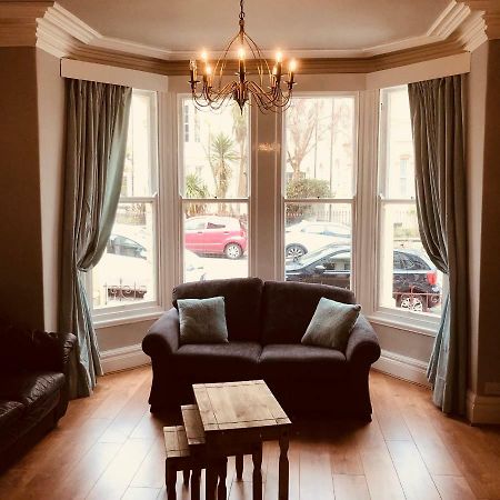 Апартаменти 7 Llewelyn Avenue Лландидно Екстер'єр фото